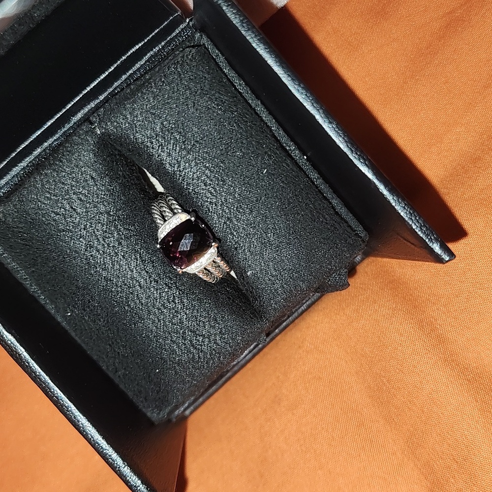 Authentic Wheaton David Yurman ring. Size 8 - Picture 2 of 16